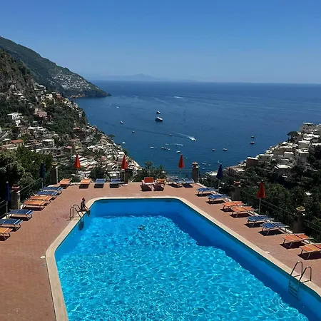 Flower Power - For 6 Guests With Parking, Terrace And Seaview - 2 Bathrooms And 3 Bedrooms Positano