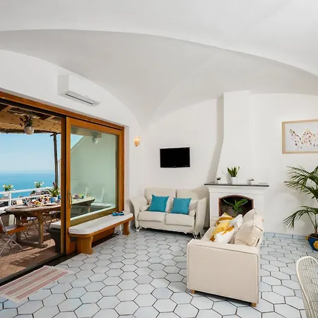 Apartment Flower Power Positano