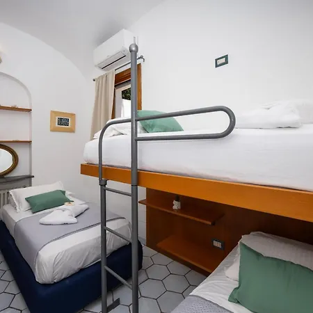 Flower Power Apartment